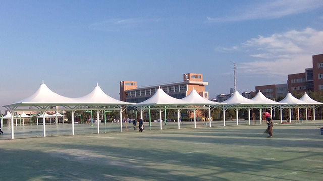 北京張拉膜項(xiàng)目怎么挑選合適的膜材呢？